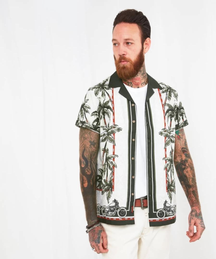 Joe Browns Men's Green Vintage Nostalgia Shirt - Retro Style Casual Tee
