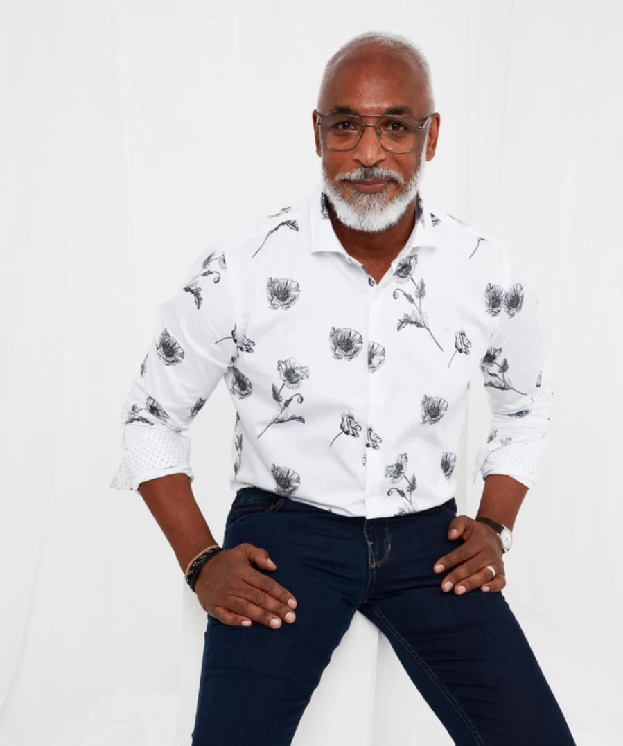 Joe Browns Men's White Summer Print Shirt - Stylish Casual Wear