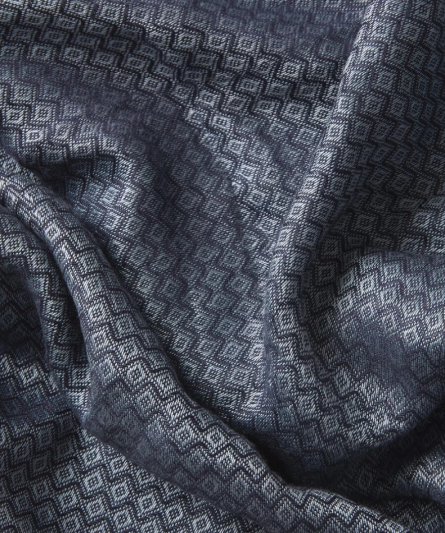 Joe Browns Men's Blue Stone River Woven Scarf - Lightweight & Stylish Winter Accessory
